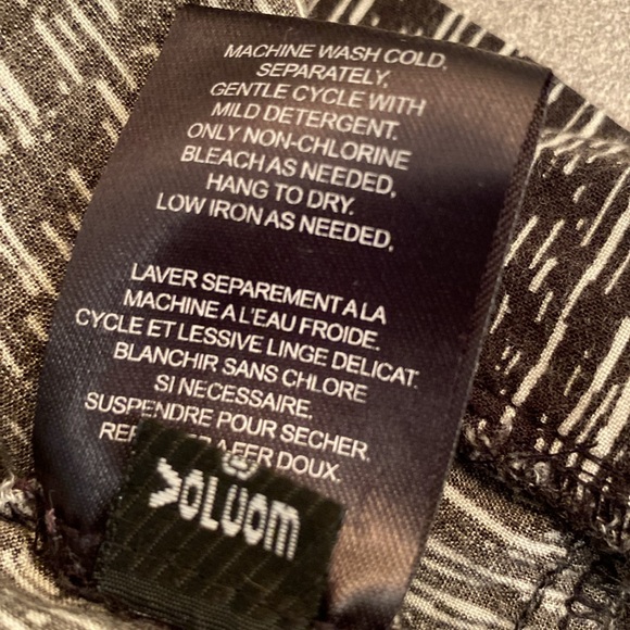 Volcom - sleeveless kimono cardigan. Size XS - Picture 5 of 8